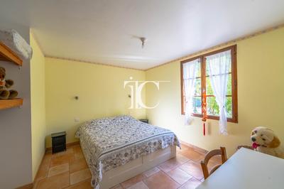 Maison - 131 m² - 4 pièces