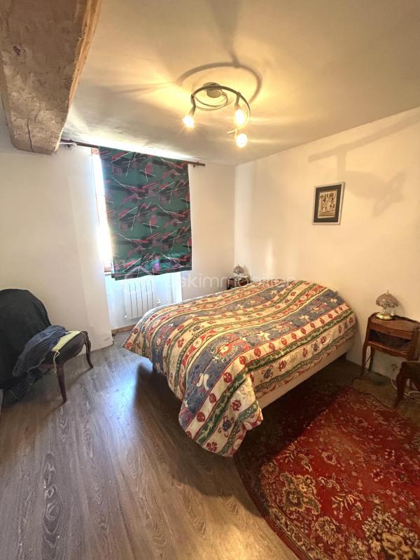 Maison en pierre - 87 m² - 5 pièces