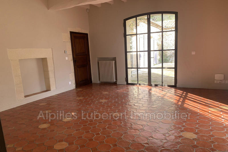 Maison - 237 m² - 8 pièces