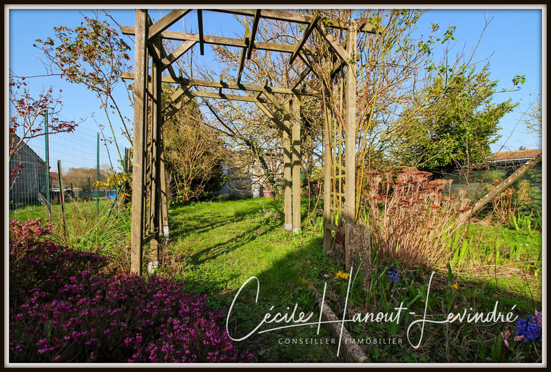 Maison - 95 m² - 5 pièces