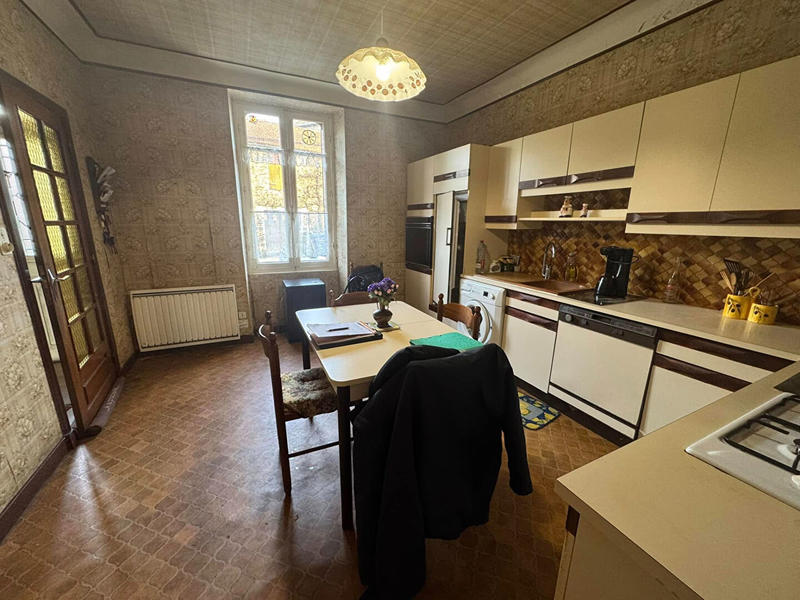 Maison - 103 m² - 5 pièces