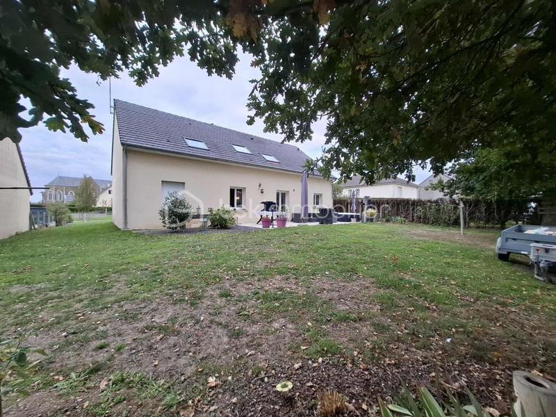 Maison - 177 m² - 8 pièces