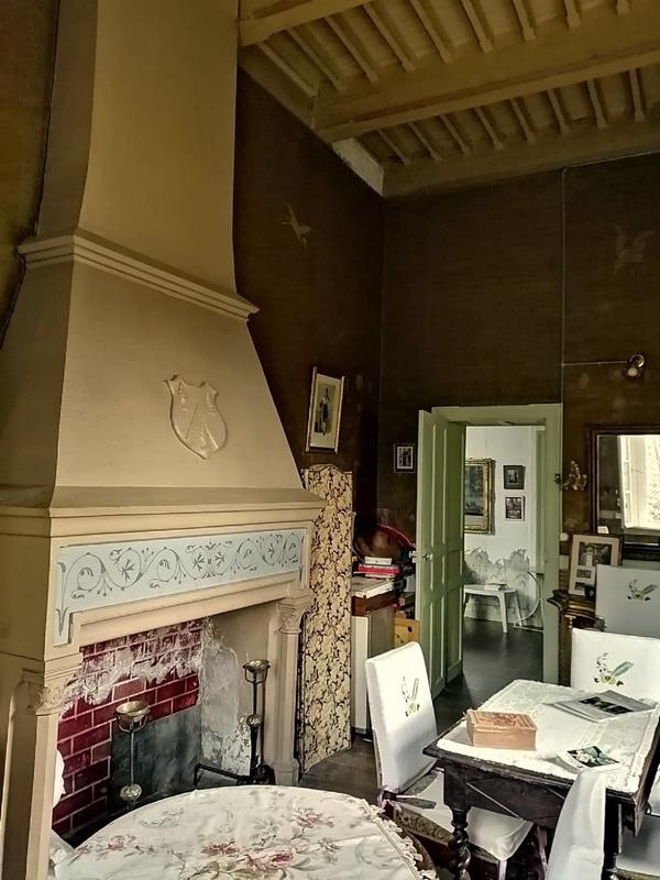 Maison - 240 m² - 9 pièces