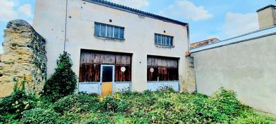 Grange - 65 m² - 1 pièce