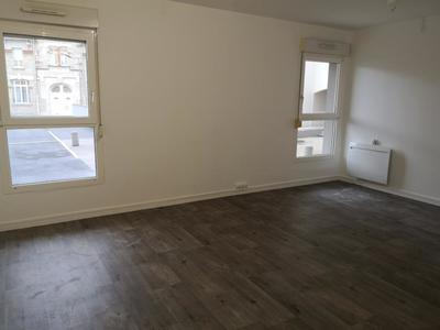 Studio - 36 m² - 1 pièce