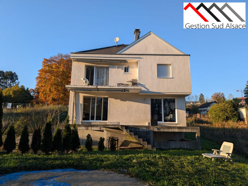 Maison - 138 m² - 6 pièces