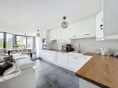 Appartement - 88 m² - 5 pièces