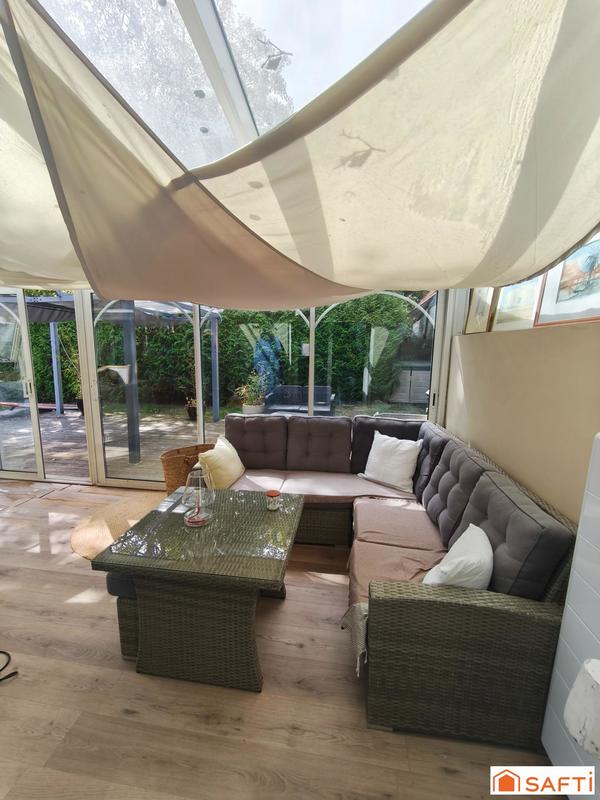 Maison - 168 m² - 6 pièces