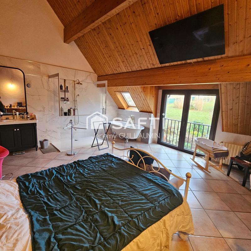 Maison - 180 m² - 6 pièces