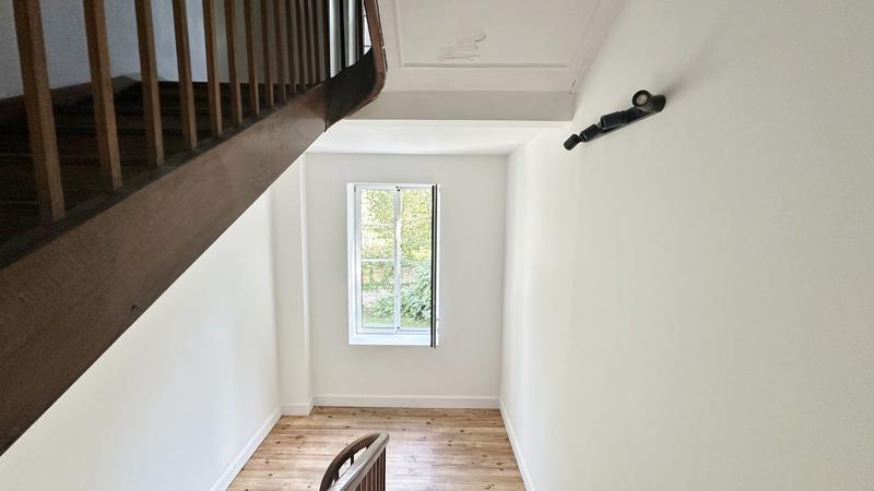 Maison bourgeoise - 350 m² - 8 pièces