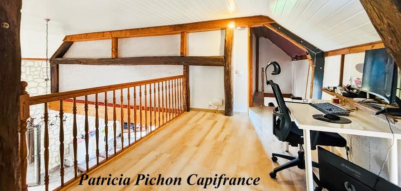 Maison - 202 m² - 4 pièces