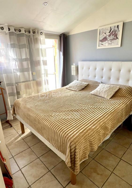 Maison - 93 m² - 5 pièces