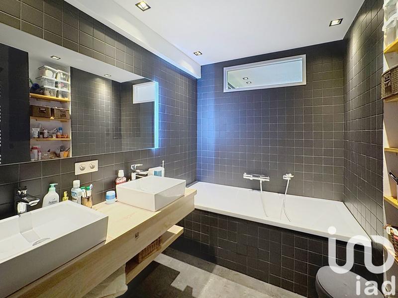 Appartement - 101 m² - 4 pièces