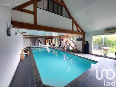 Maison - 400 m² - 8 pièces