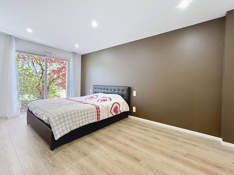 Maison - 187 m² - 8 pièces