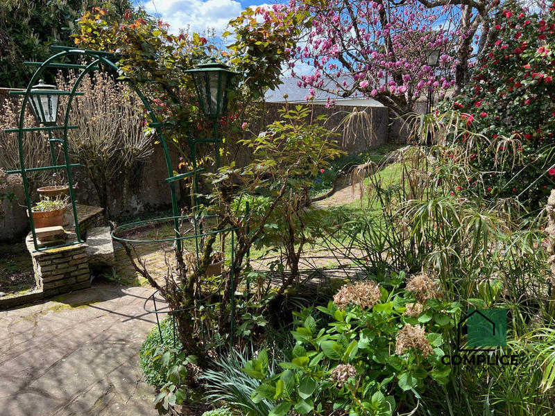 Maison ancienne - 130 m² - 8 pièces