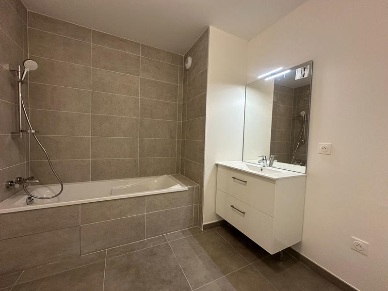 Appartement - 96 m² - 4 pièces