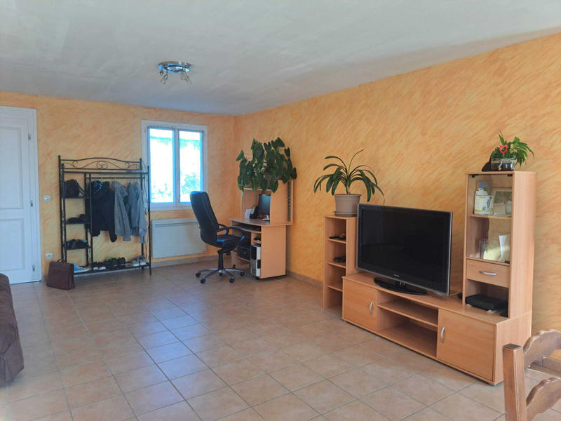 Villa - 100 m² - 5 pièces