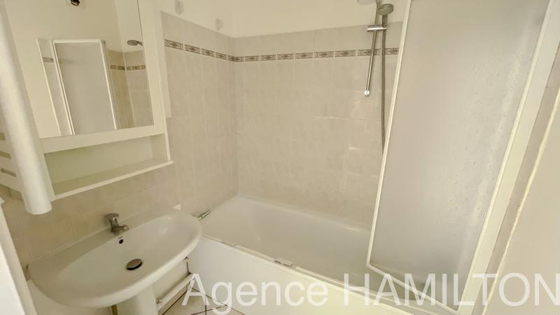 Appartement - 79 m² - 4 pièces