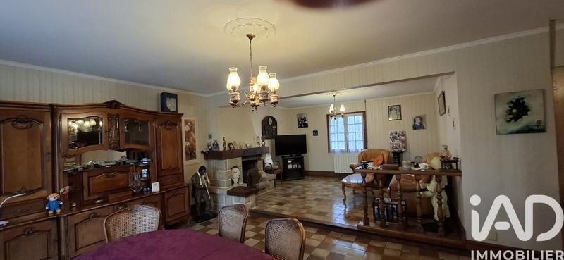 Maison - 180 m² - 7 pièces