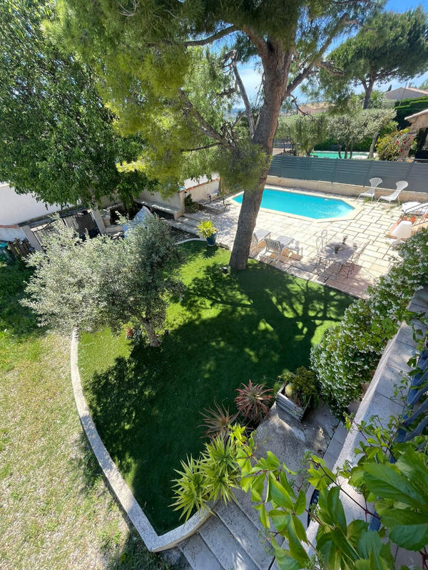 Maison - 146 m² - 6 pièces