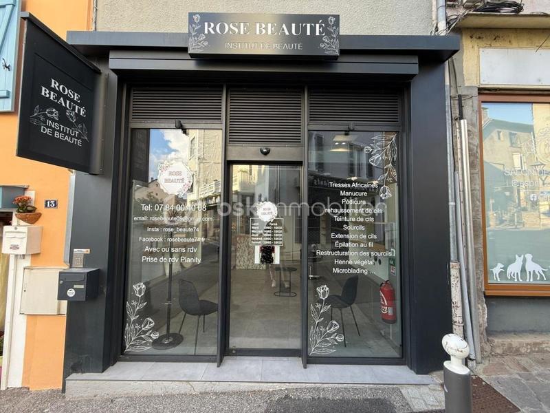 Bureau - 25 m² - 2 pièces