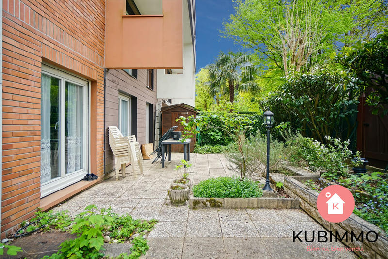 Appartement - 104 m² - 5 pièces