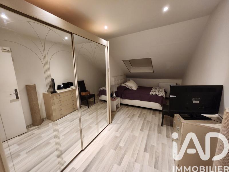 Duplex - 93 m² - 5 pièces