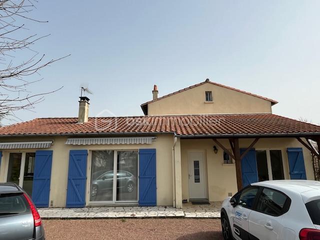 Pavillon - 120 m² - 7 pièces