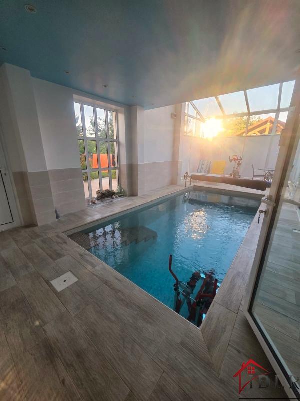 Corps de ferme - 252 m² - 7 pièces