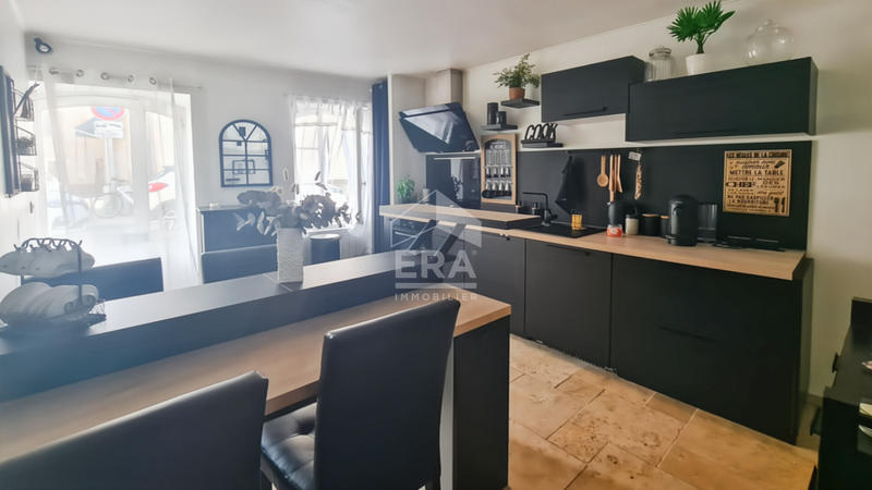 Maison - 96 m² - 5 pièces