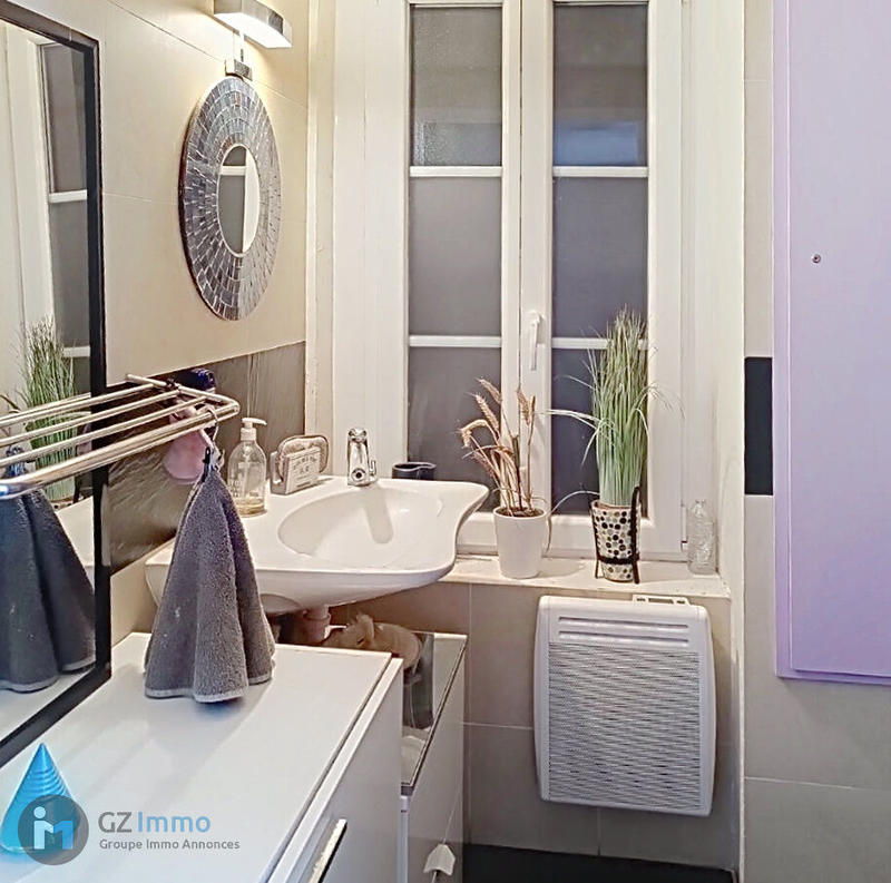 Maison - 230 m² - 7 pièces