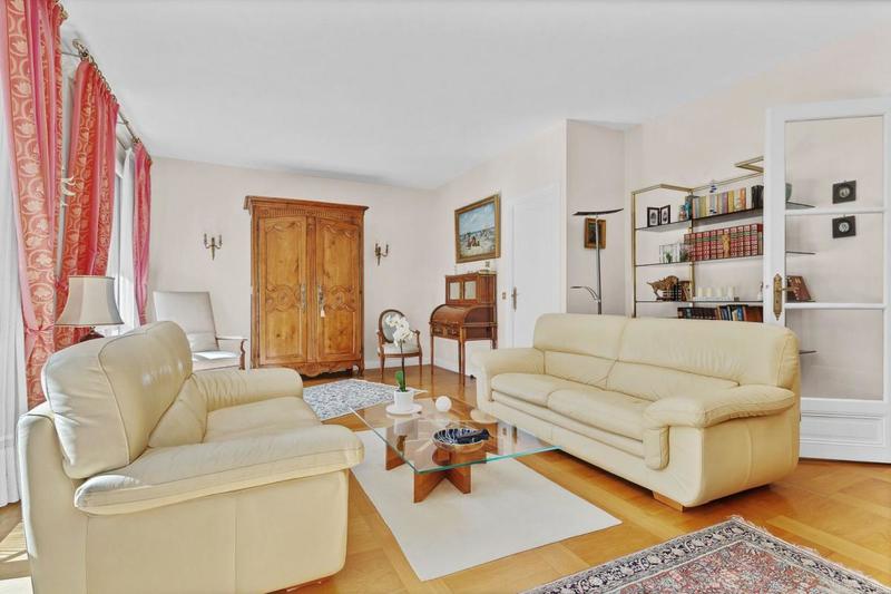 Appartement - 148 m² - 5 pièces