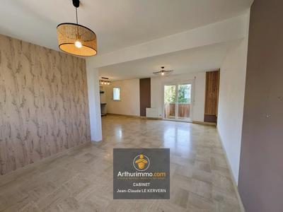 Maison - 94 m² - 4 pièces