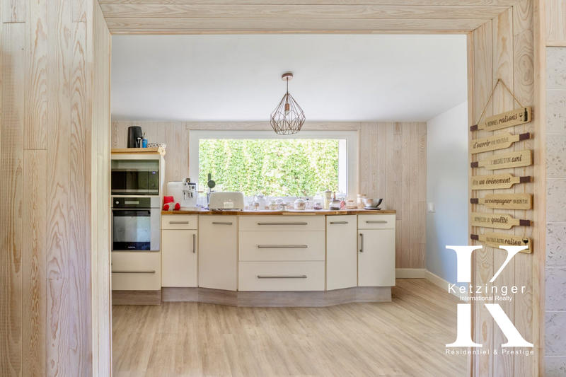 Maison - 144 m² - 5 pièces