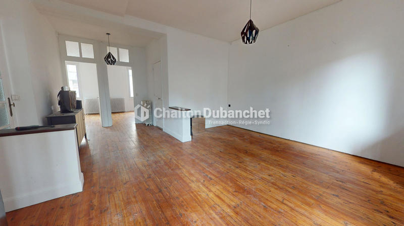 Appartement - 85 m² - 3 pièces