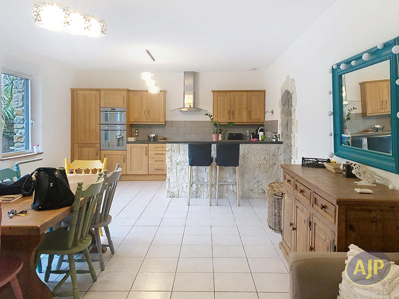 Maison - 113 m² - 4 pièces