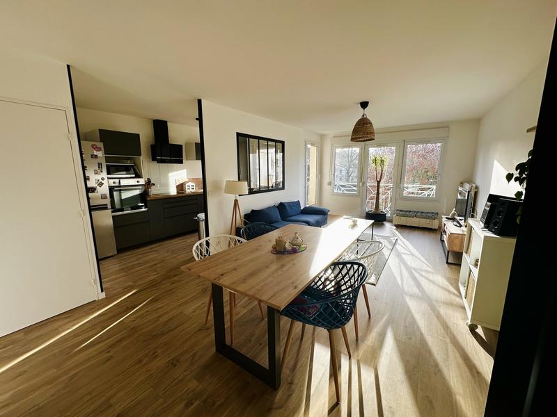 Appartement - 65 m² - 3 pièces