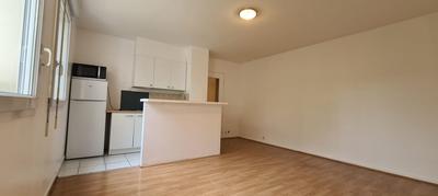 Studio - 32 m² - 1 pièce