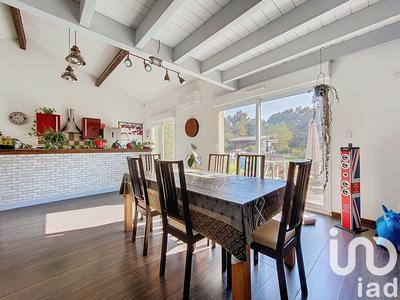 Maison - 117 m² - 6 pièces