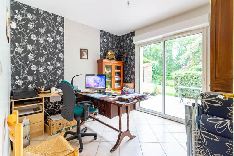 Maison - 235 m² - 7 pièces