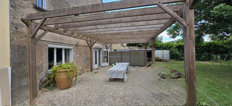 Maison de village - 236 m² - 5 pièces