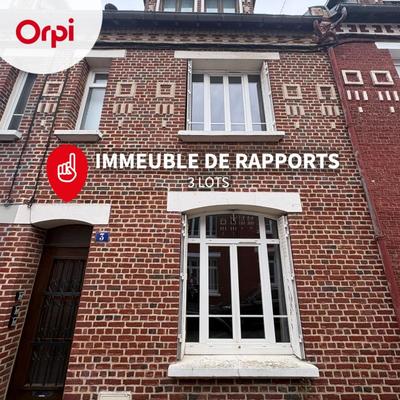 Immeuble - 121 m² - 8 pièces