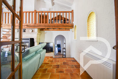 Maison - 185 m² - 6 pièces