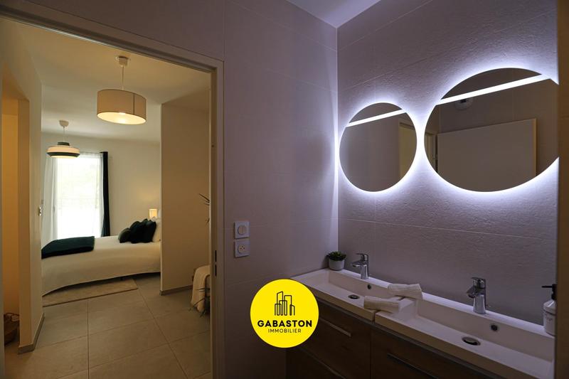 Appartement - 132 m² - 4 pièces