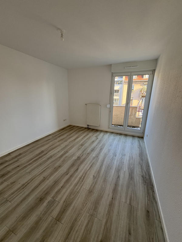 Appartement - 85 m² - 4 pièces