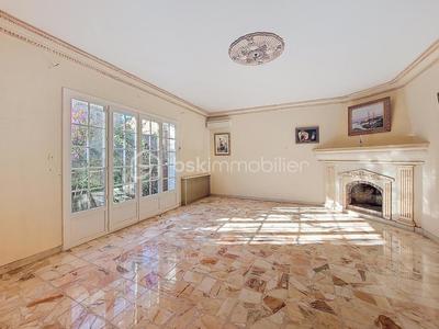 Villa - 161 m² - 7 pièces