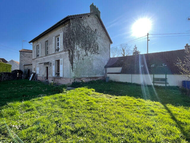 Maison - 168 m² - 8 pièces