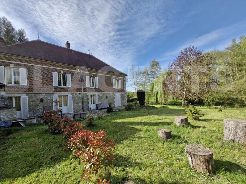 Maison de domaine - 178 m² - 7 pièces