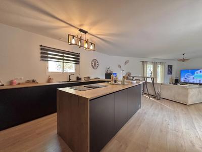 Maison - 150 m² - 5 pièces